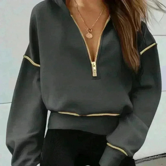 Dark Grey Casual Women's Half-Zip Hooded Sweatshirt - Picture 2 of 6